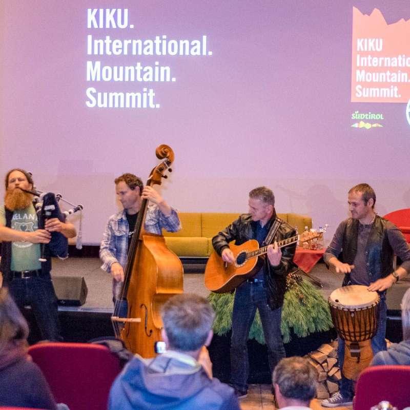 ©Jürgen Kössler_Mountain Storie_Saal_Nice Price (5).jpg